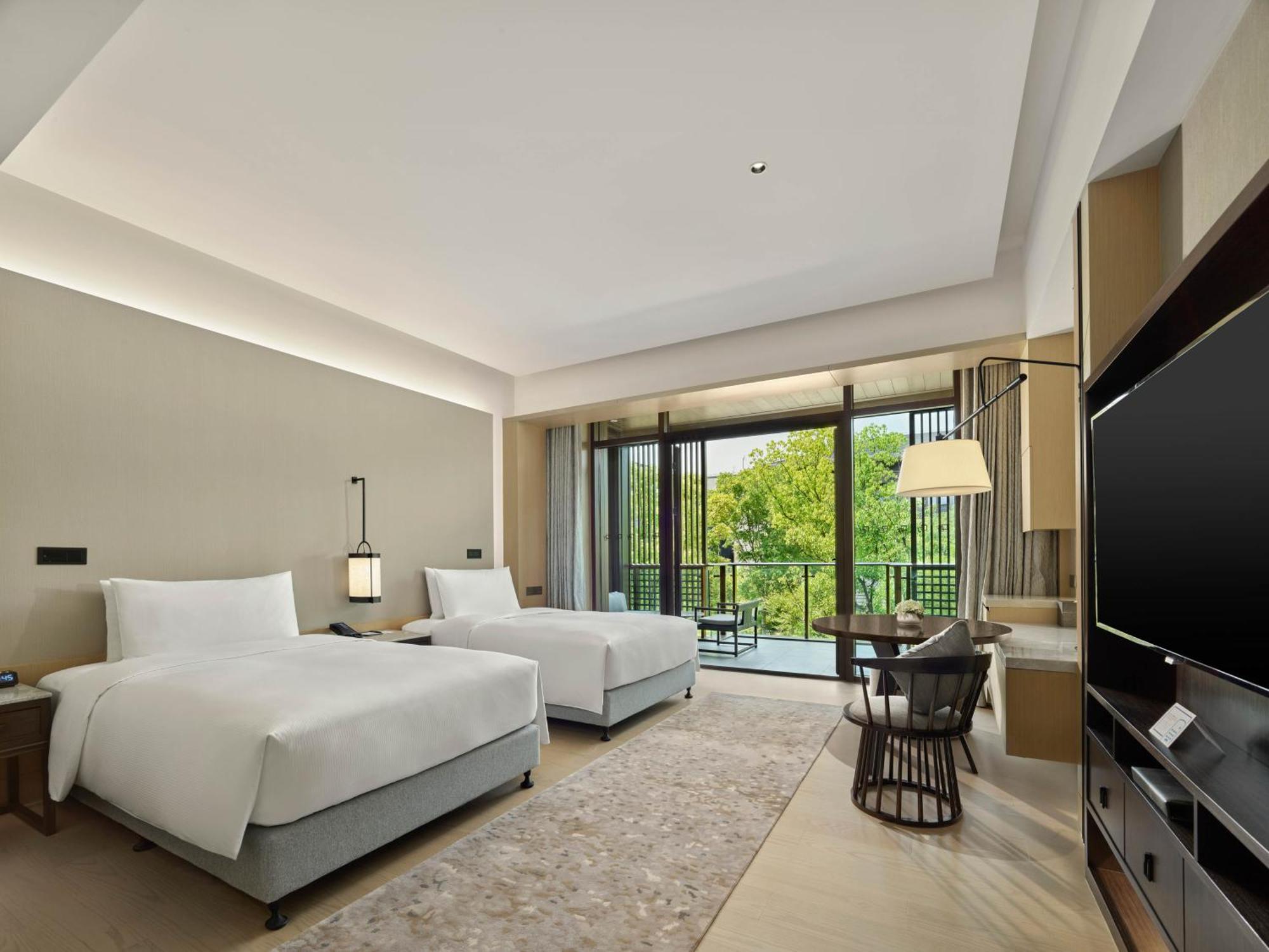 Hilton Shanghai Songjiang Guangfulin Esterno foto